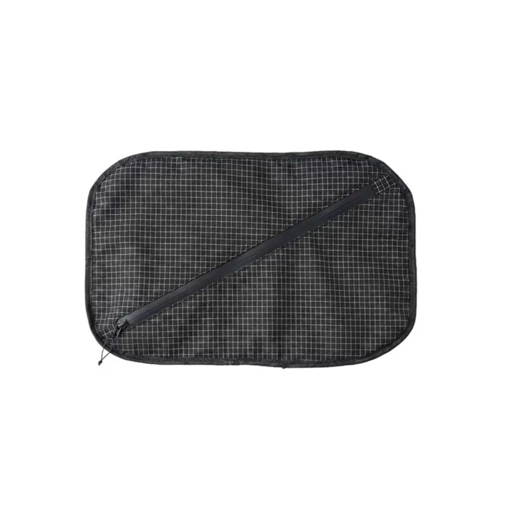 耐久性のある2-in-1枕収納バッグ、グリッドパターン、超軽 - Camp Pillow Compressible のレビューと価格